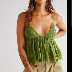 Nwt free people one carrie babydoll cami tank boho lace green top Price firm.